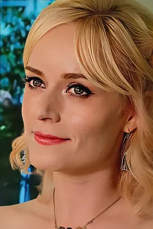 Corinna Chamberlain photo