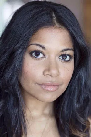 Rebecca Naomi Jones photo