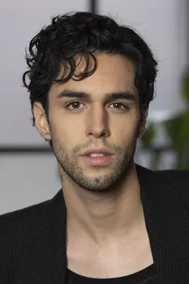 Stephen Sanchez photo