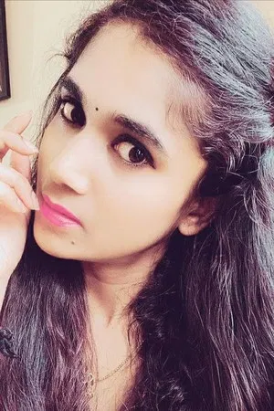 Sara Venkatesh photo