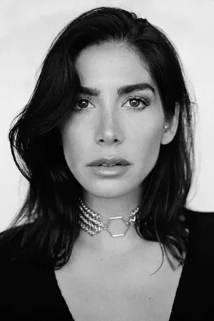 Nicole Kawalez photo