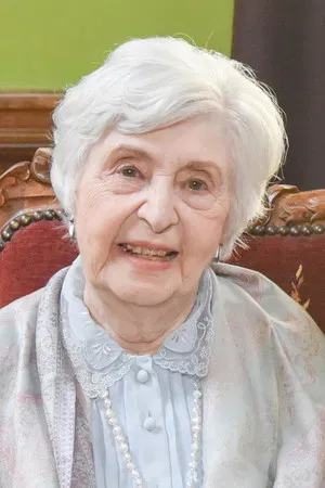 Efi Papatheodorou photo