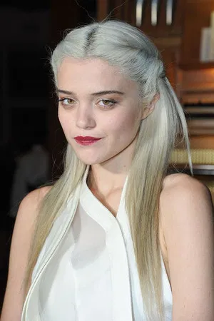 Sky Ferreira photo
