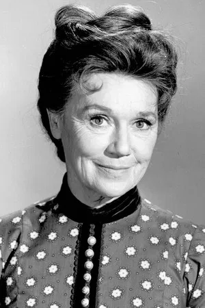 Jeanette Nolan photo