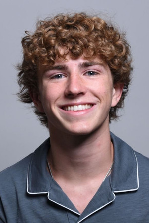 Walker Scobell photo