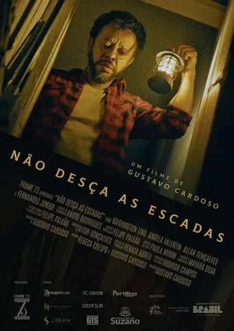Não Desça as Escadas poster