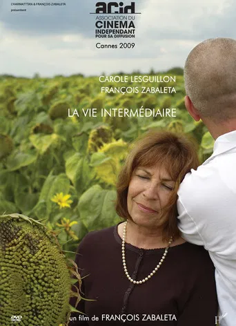 La vie intermédiaire poster