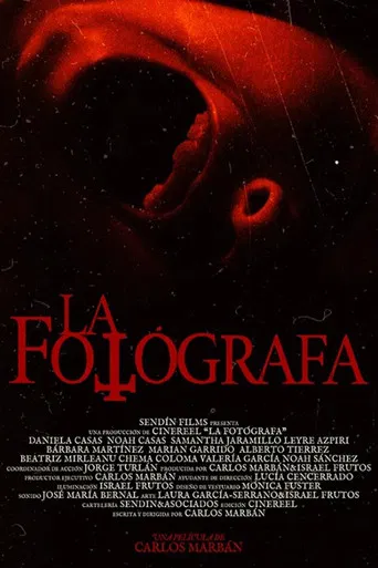 La fotógrafa poster