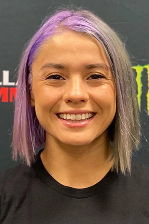 Desiree Yanez profile