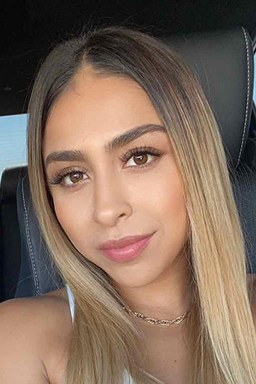 Lorraine Villalobos profile