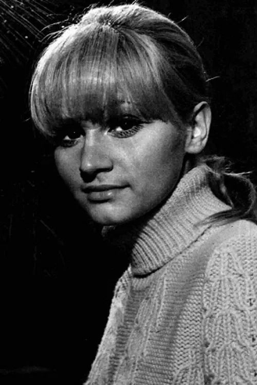 Carmen Villani profile