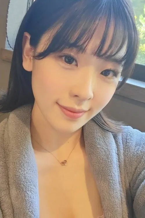 実田あのん profile