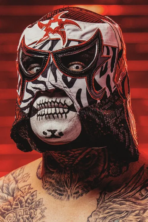 Pentagón Jr. profile