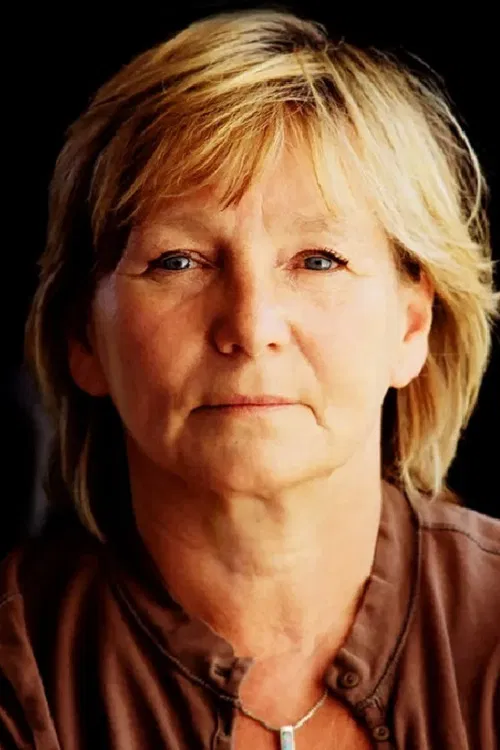 Karola Hattop profile