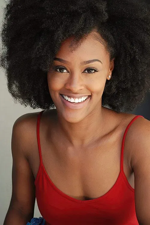 Taylor Leigh Edwards profile