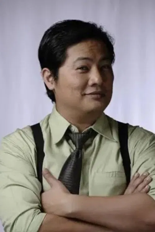 Smokey Manaloto profile