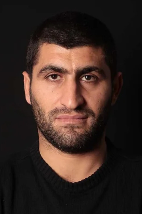 Cüneyt Özen profile