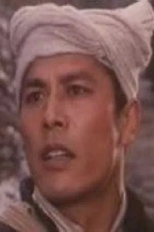 Huang Zhongqiu profile