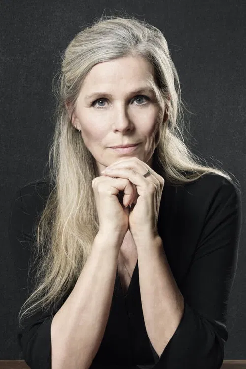 Katrín Hall profile