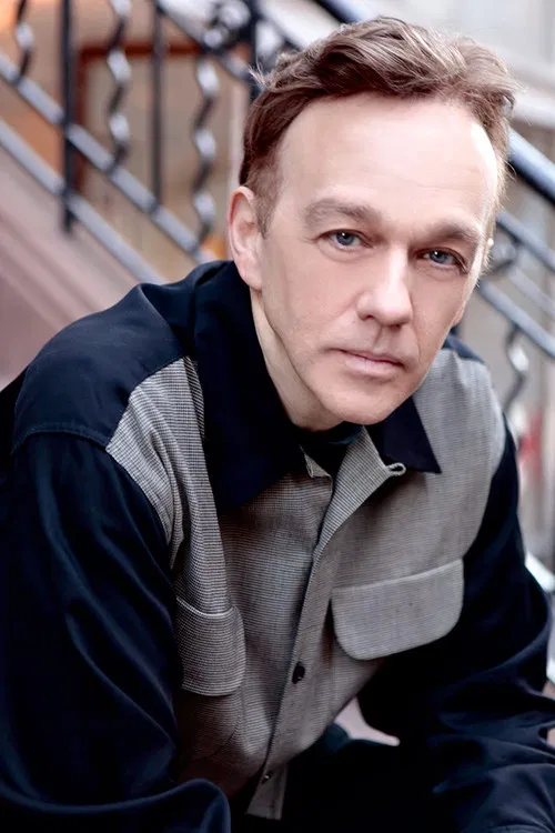 Robert Michaels profile