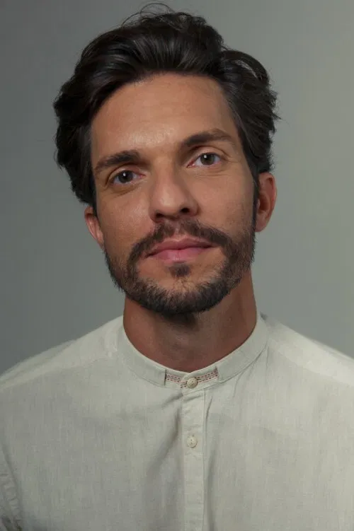 Hélio Toste profile