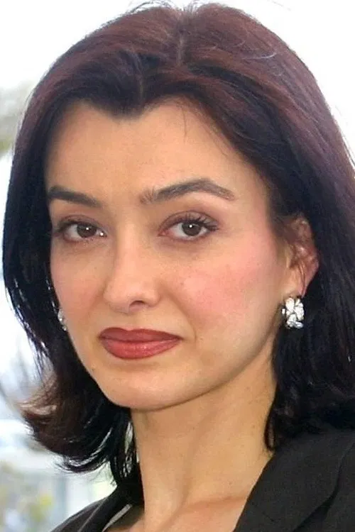 Cécile Camp profile