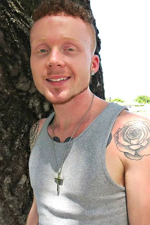 Charlie Knox profile