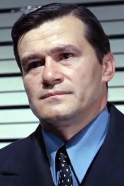 Jacques Léonard profile