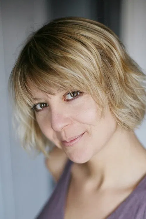 Aurore Pourteyron profile