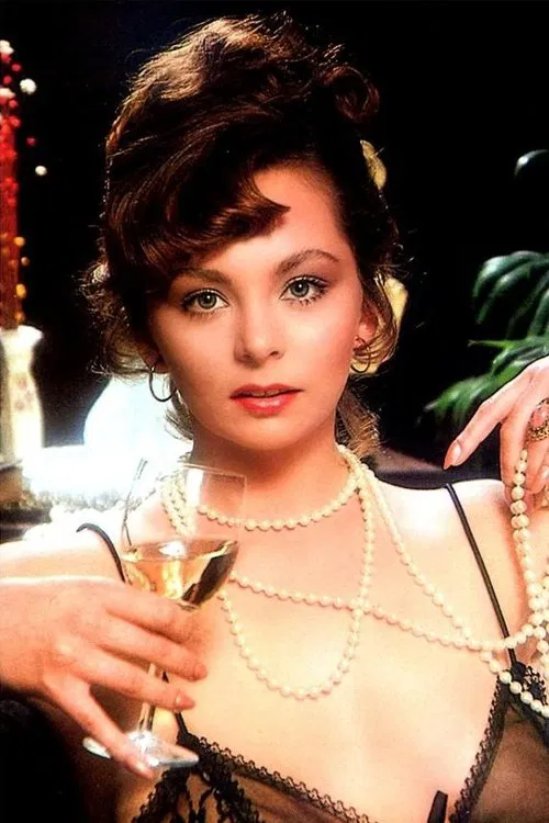 Lenora Bruce profile