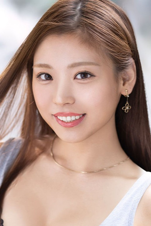 柚木ひなた profile