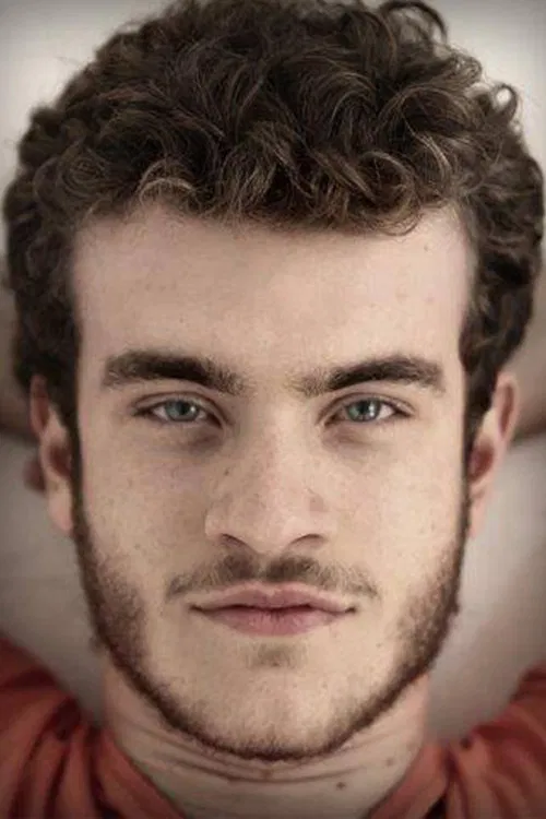 Vitor Thiré profile