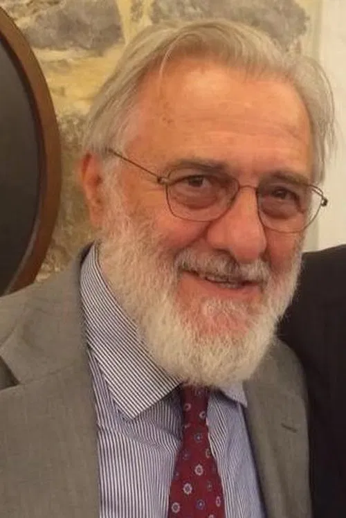 Yannis Smaragdis profile