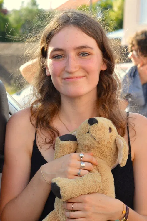 Lola Caillot--Ricaud profile