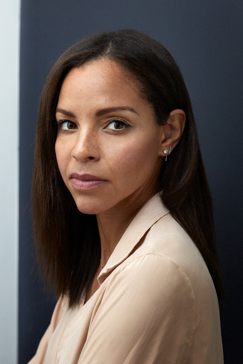 Fay Du Chateau profile