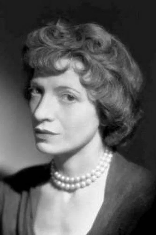 Isabelle Kloucowski profile