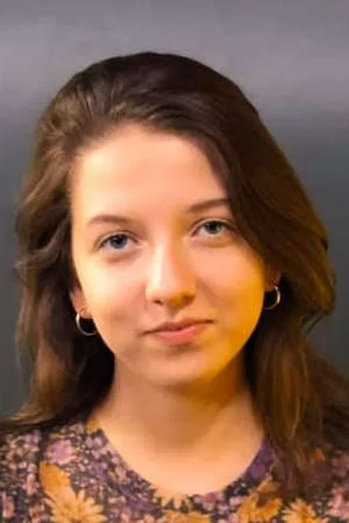 Justyna Święs profile