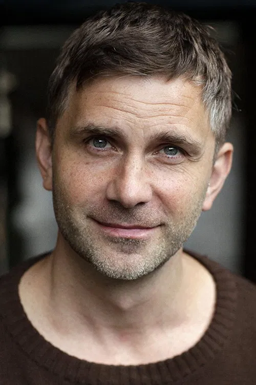 Dean Roberts profile