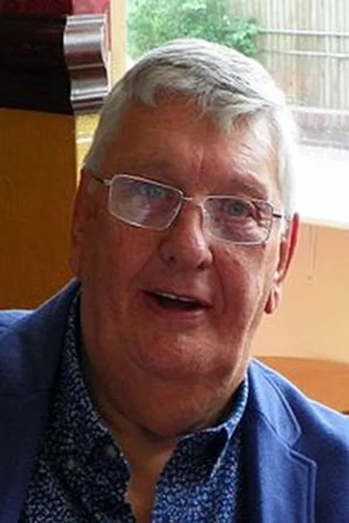 Derek Martih profile