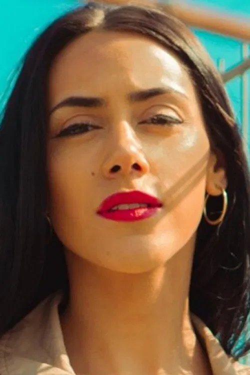 Sandra El-Hussein profile