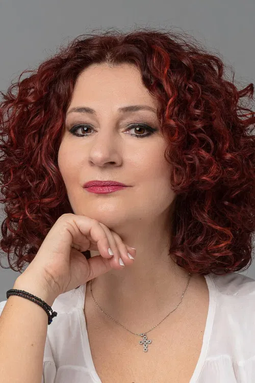 Άννα Πορφύρη profile