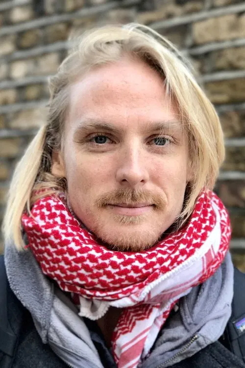 Jamie Magnus Stone profile