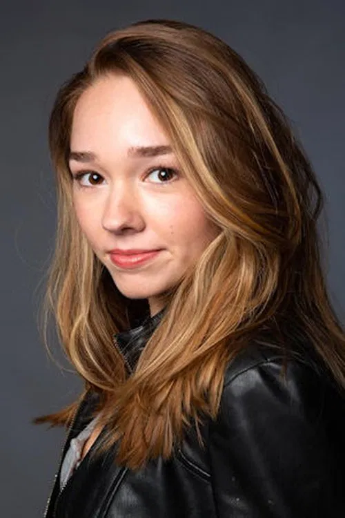 Holly Taylor profile