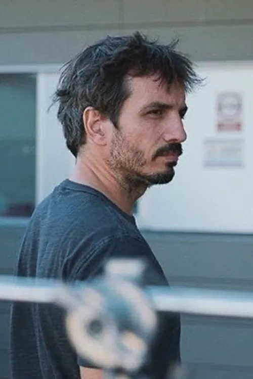 Curro Novallas profile