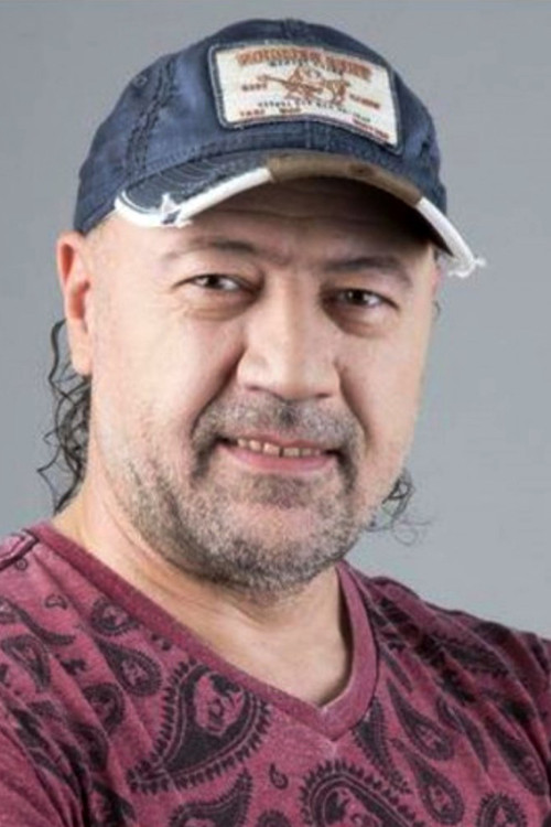 Tata Simonyan profile