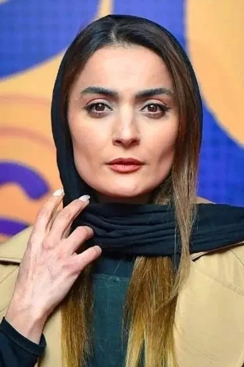 Elsa Firuz Azar profile