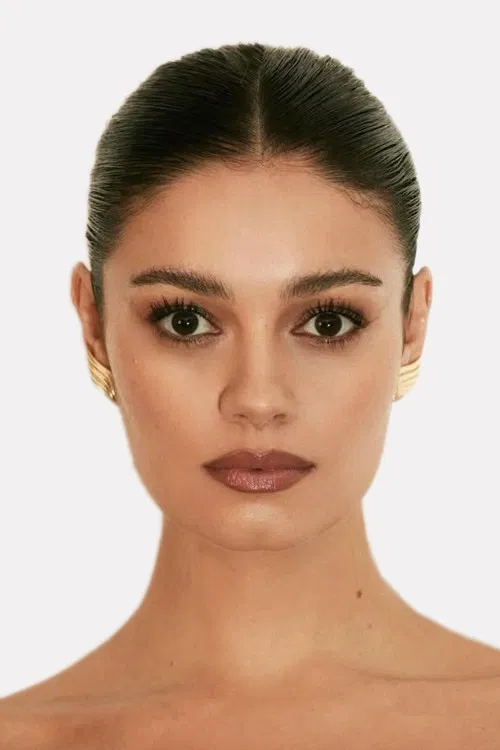 Sophie Charlotte profile