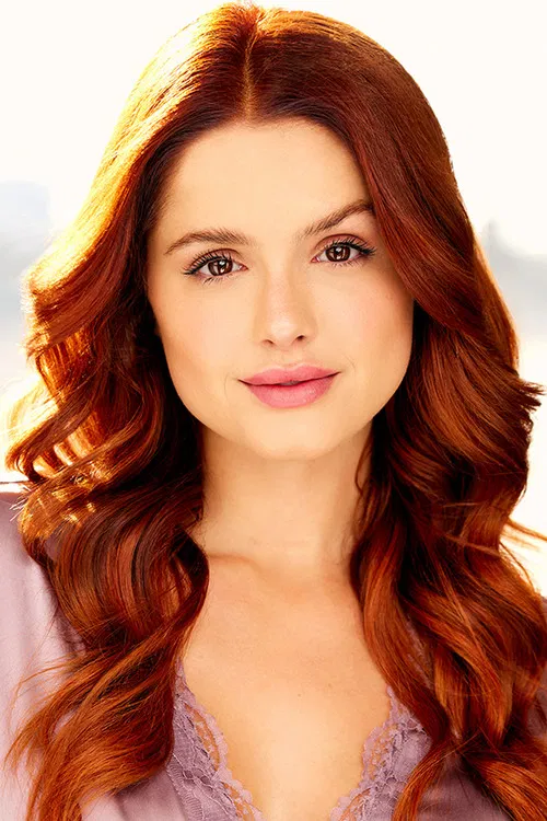 Camila Senna profile