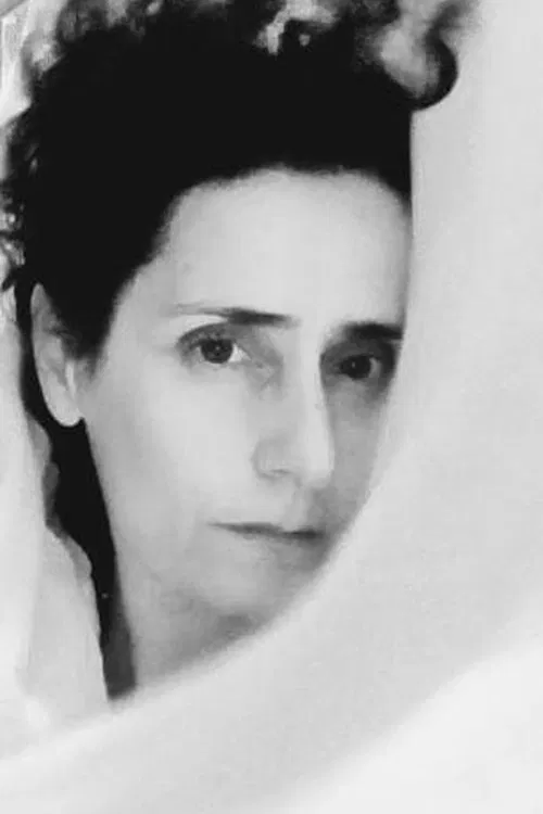 Carla Andréa Gonçalves profile