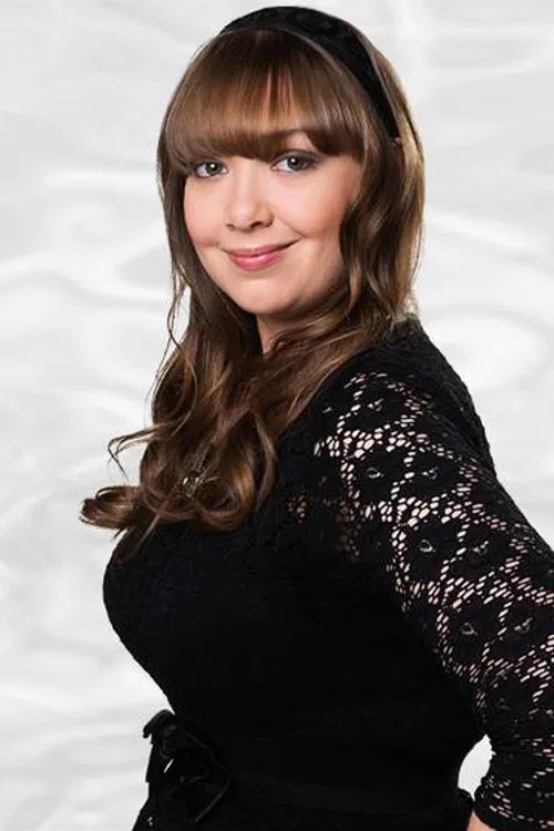 Ellinore Holmer profile